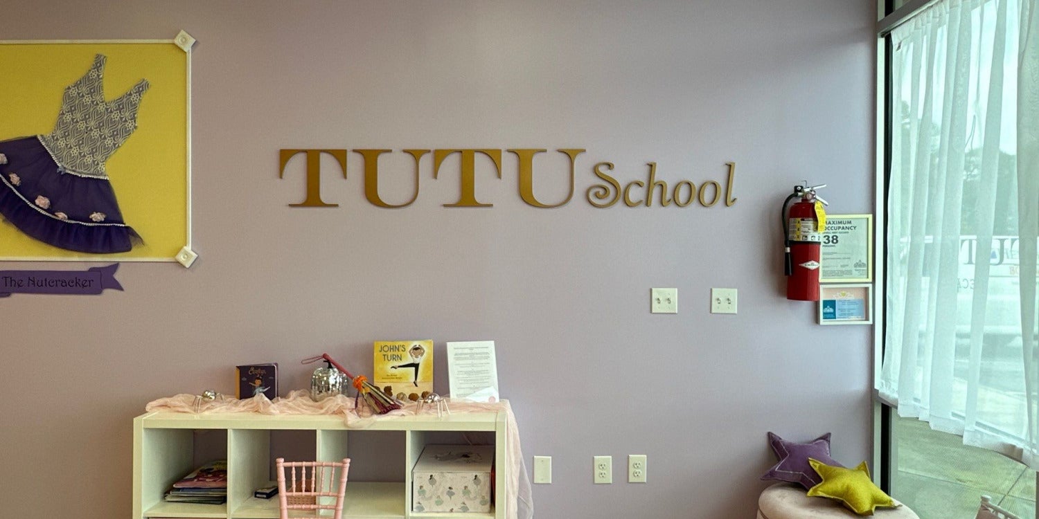 Indoor & Interior Signs & Banners