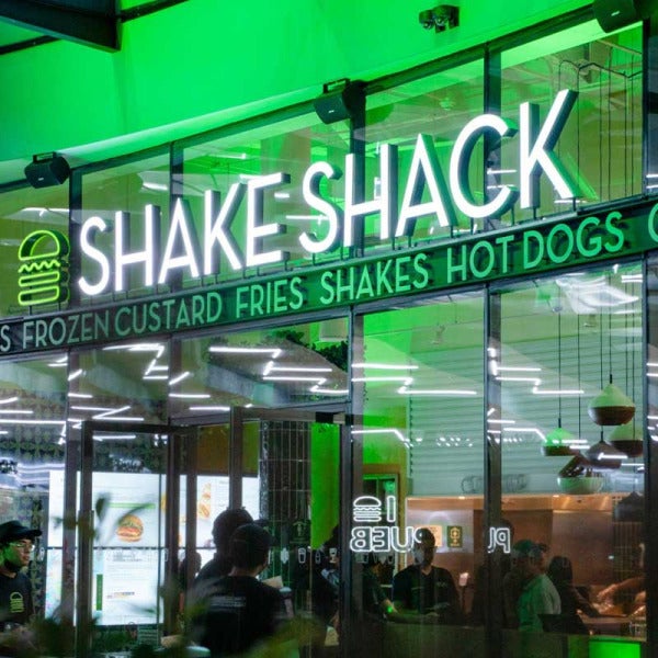 Shake Shack Flips Fast-Food Industry with AI Labor Forecasting Shake Shack Flips Fast-Food Industry with AI Labor Forecasting