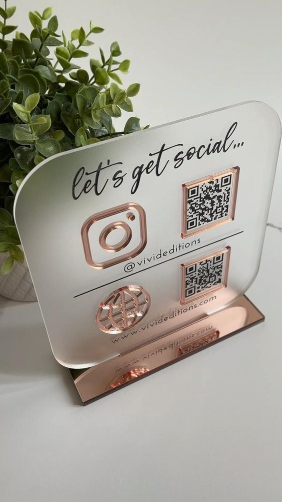 Social media bar code