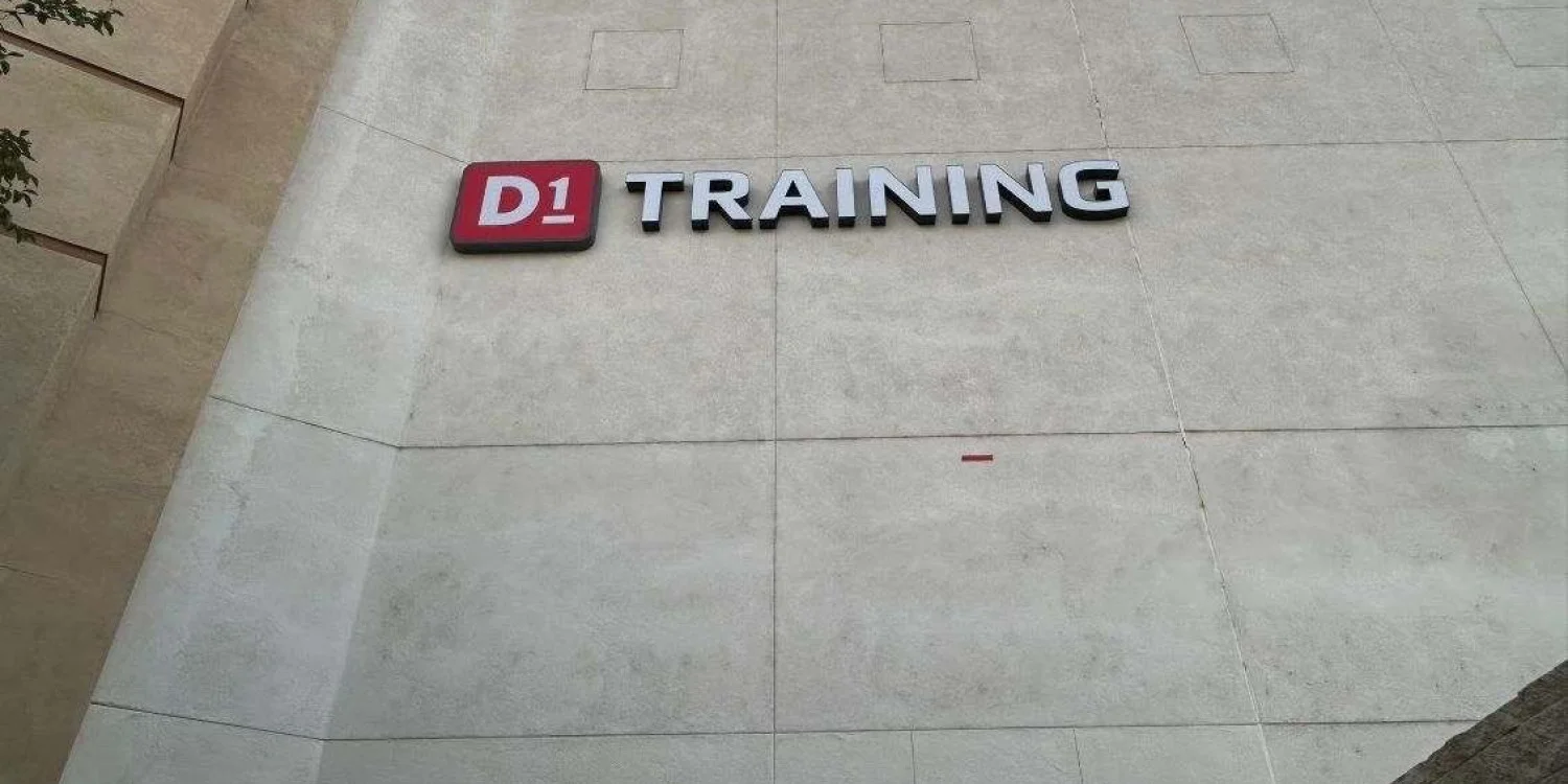 Building & Commercial Signs