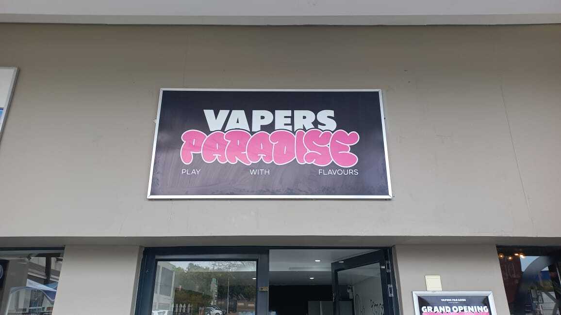 Vapers Paradise: Time for a Sign Upgrade!