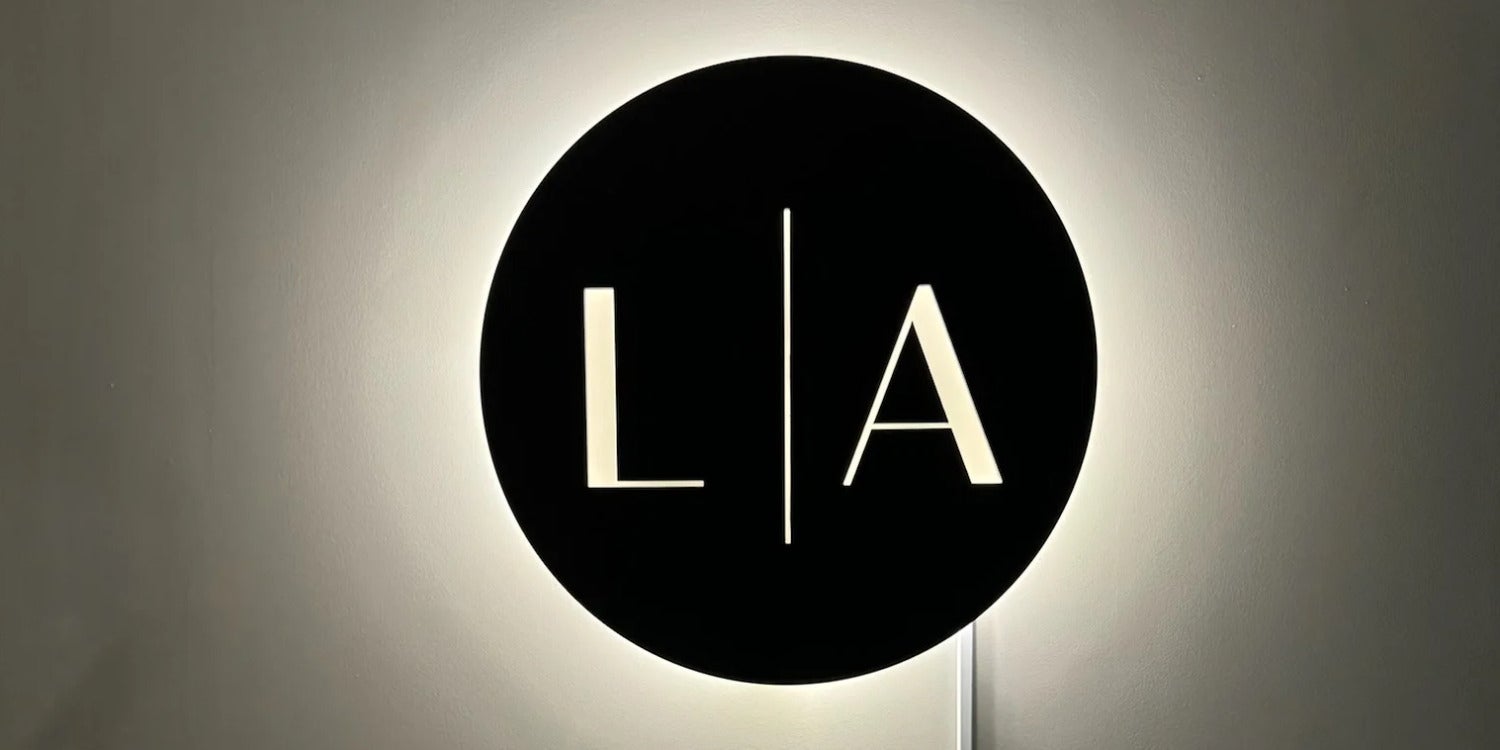 Illuminated & Lighted Signs
