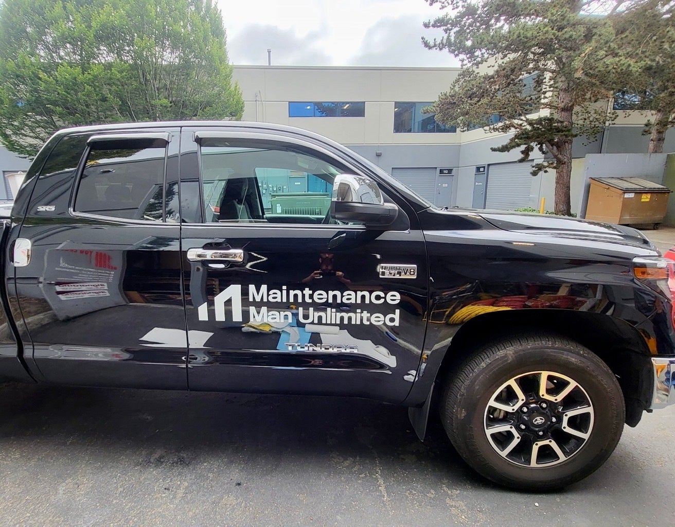 Custom Vehicle Decals - MMU Seattle, WA