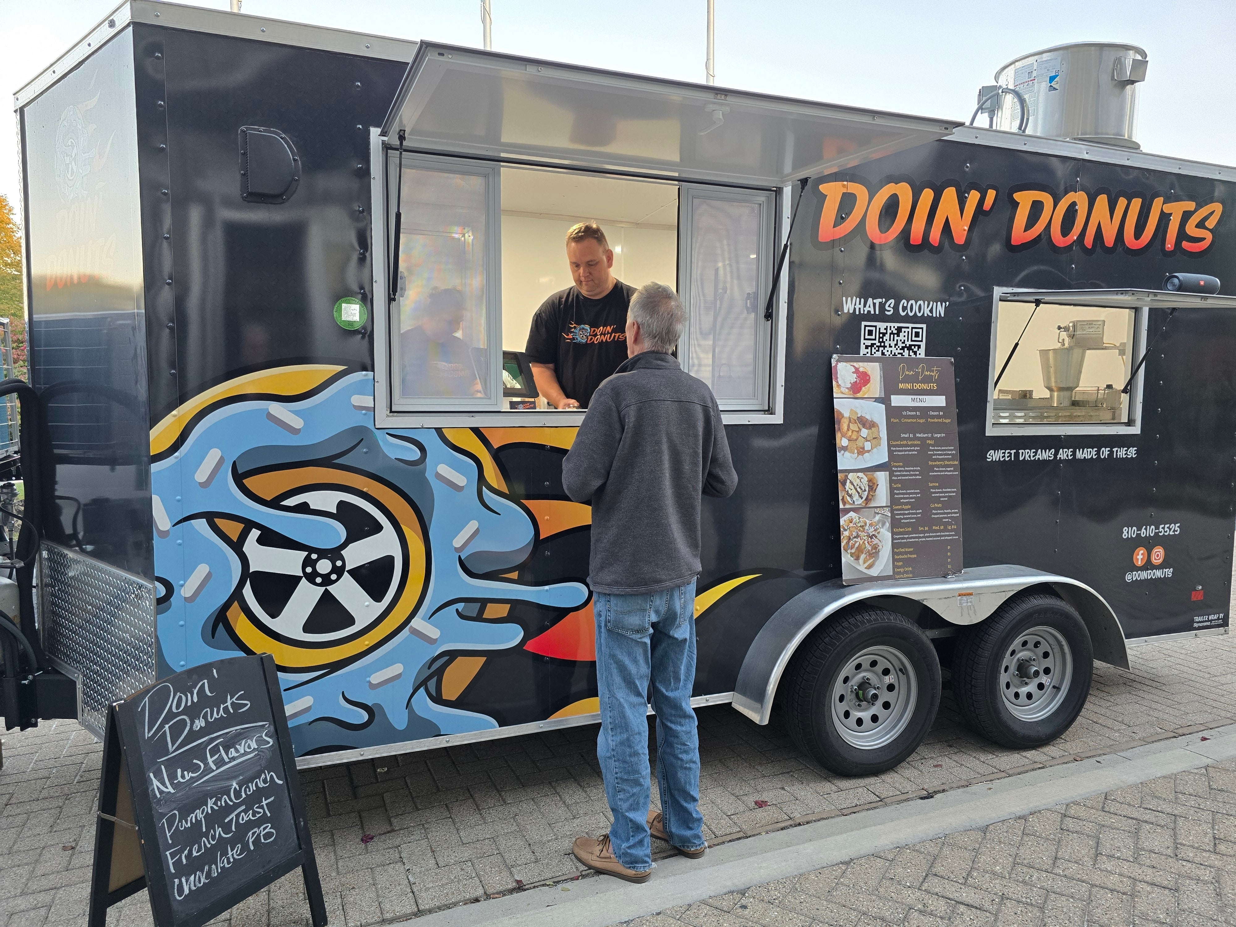 Doin' Donuts Food Truck Wrap