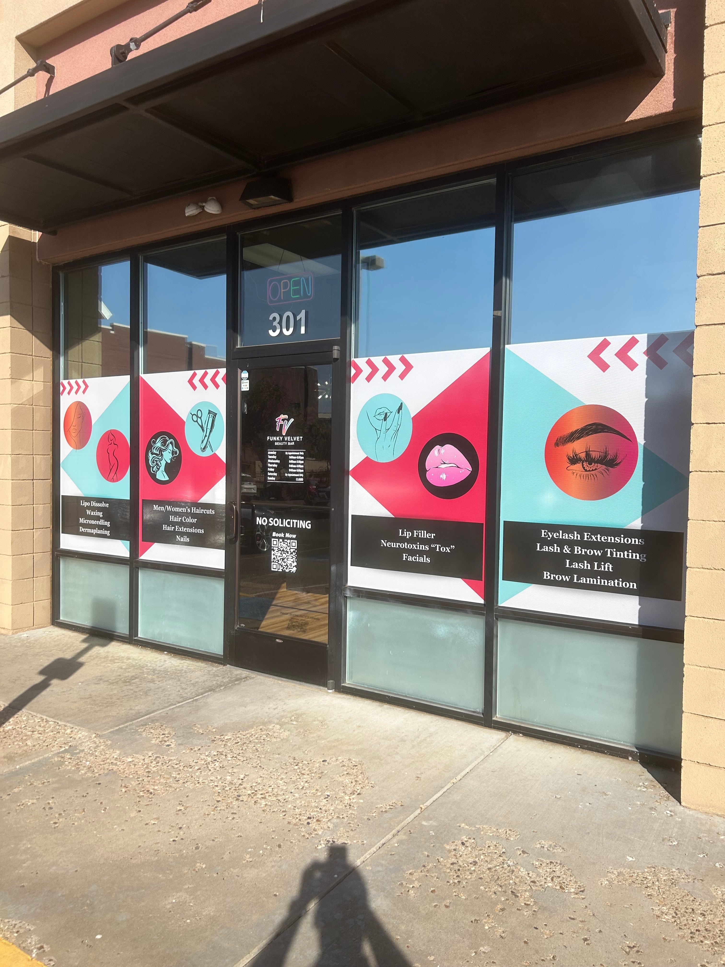 Custom Outdoor Signs for Business