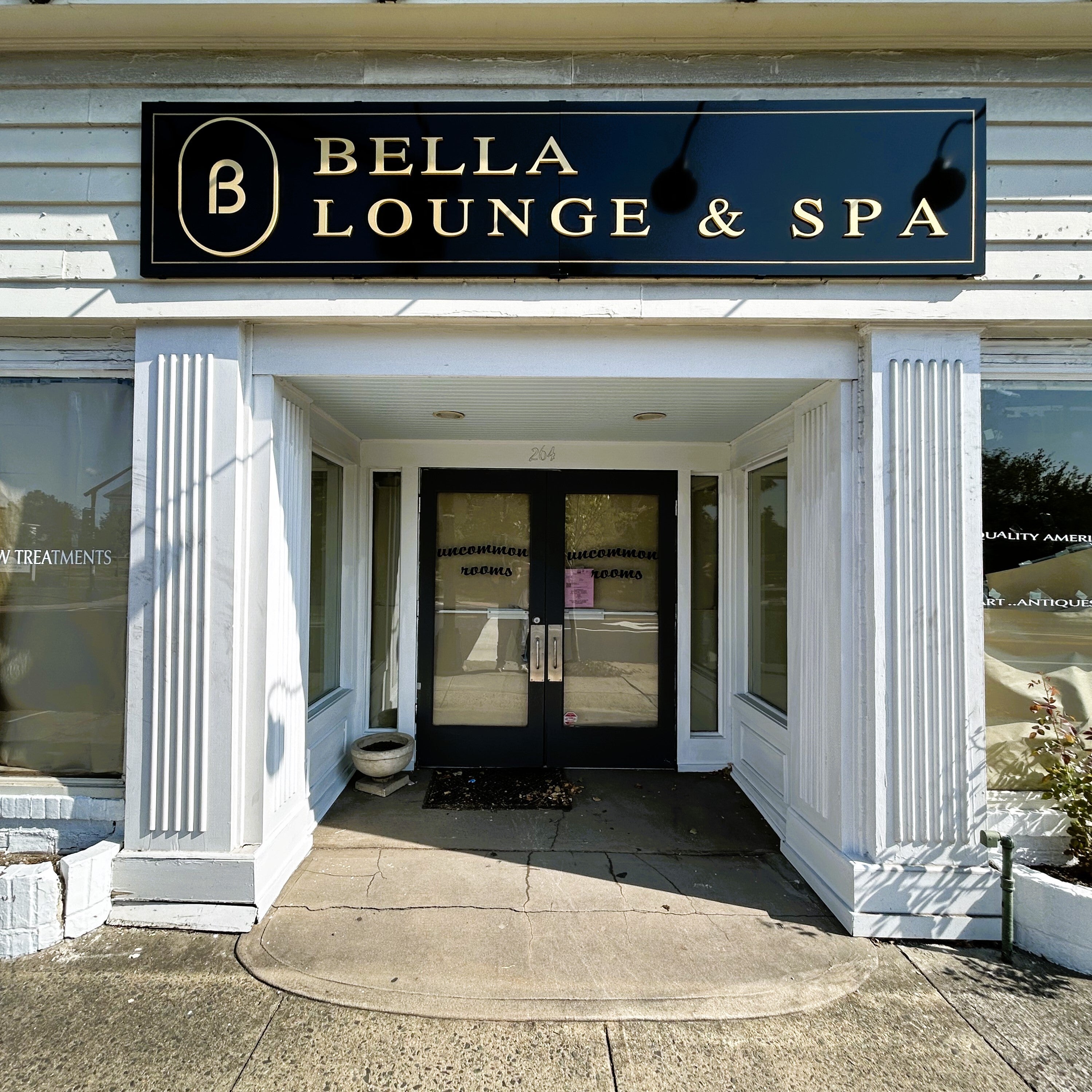 Building & Commercial Signs