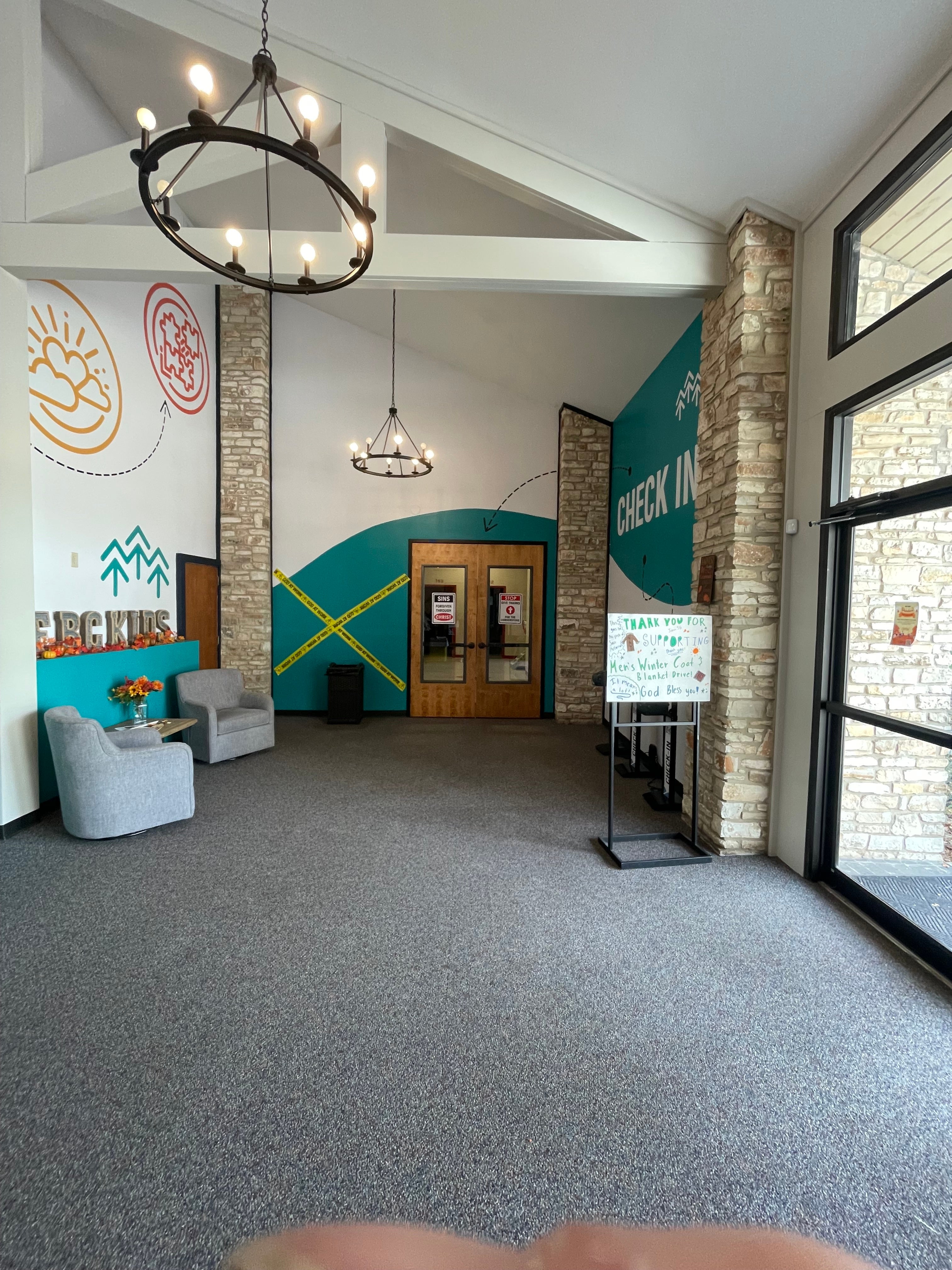 Bringing Life to the Walls at First Baptist Church in Boerne!