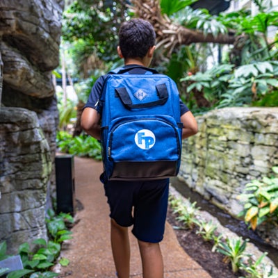 https://cdn.gorilladash.com/images/media/14786512/fully-promoted-usa-backpacks-square-6716ab3b1e351.jpg?auto=webp&crop=1%3A1%2Csmart&width=400