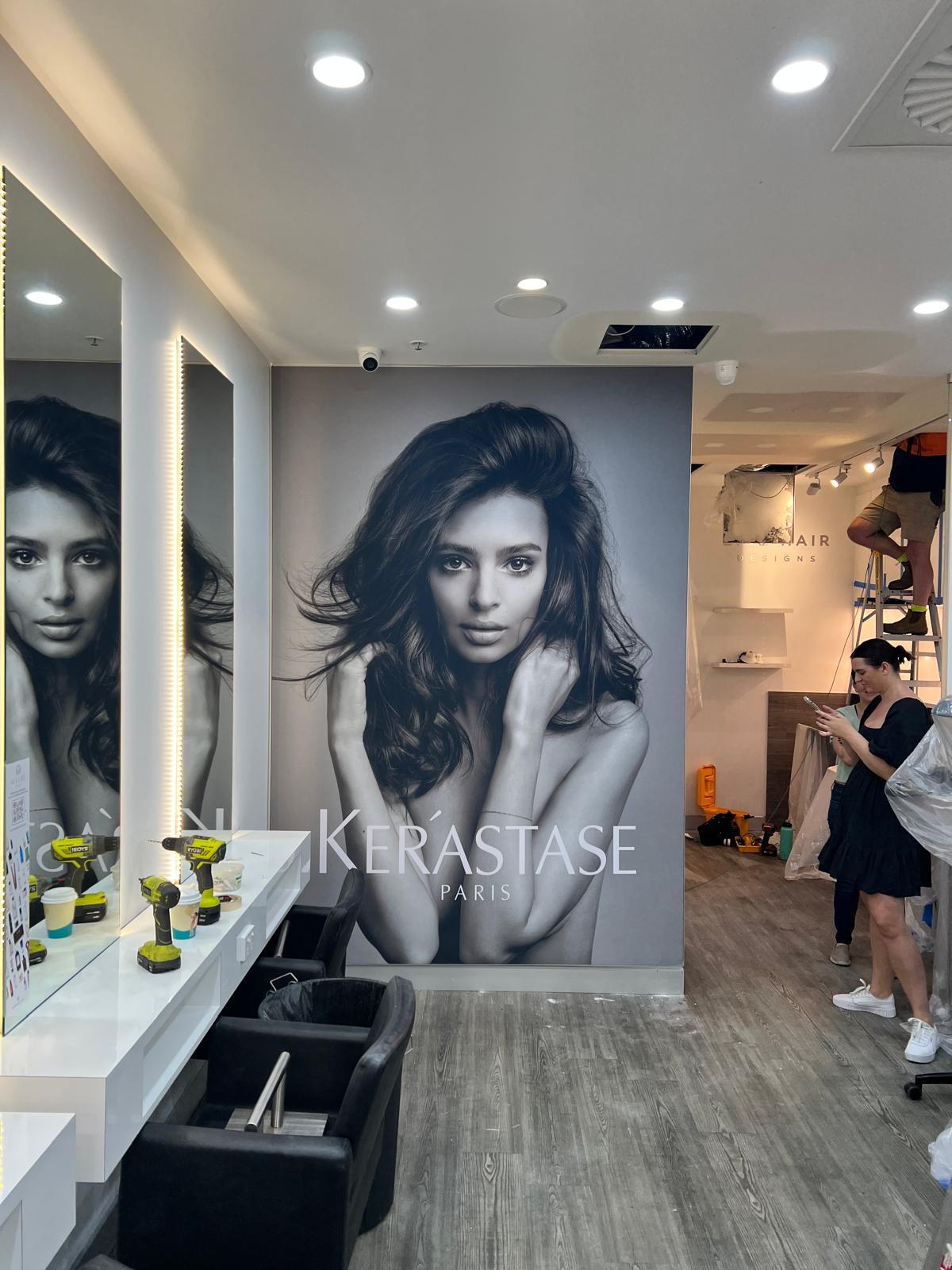 Silicone edge graphic display creates seamless look.