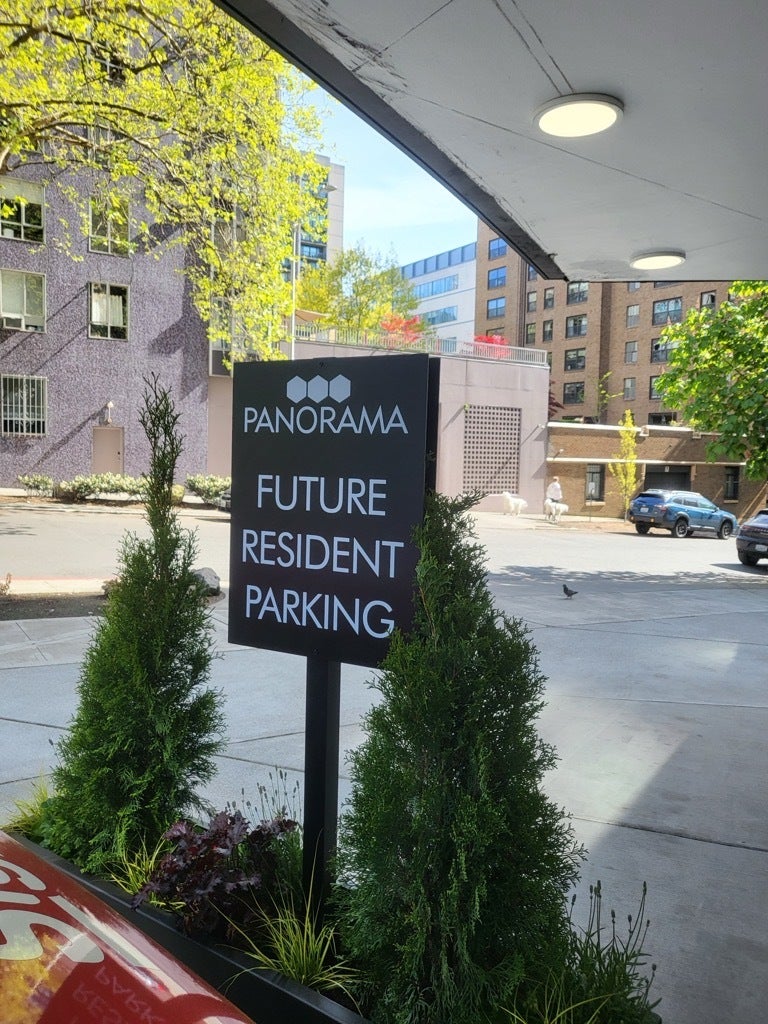 Custom Parking Garage Wayfinding - Panorama, Seattle, WA