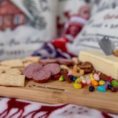https://cdn.gorilladash.com/images/media/14789680/fully-promoted-usa-mm-1024-maple-ridge-holiday-food-gifting-square-68829db188cfe.jpg?auto=webp&crop=1%3A1%2Csmart&width=400