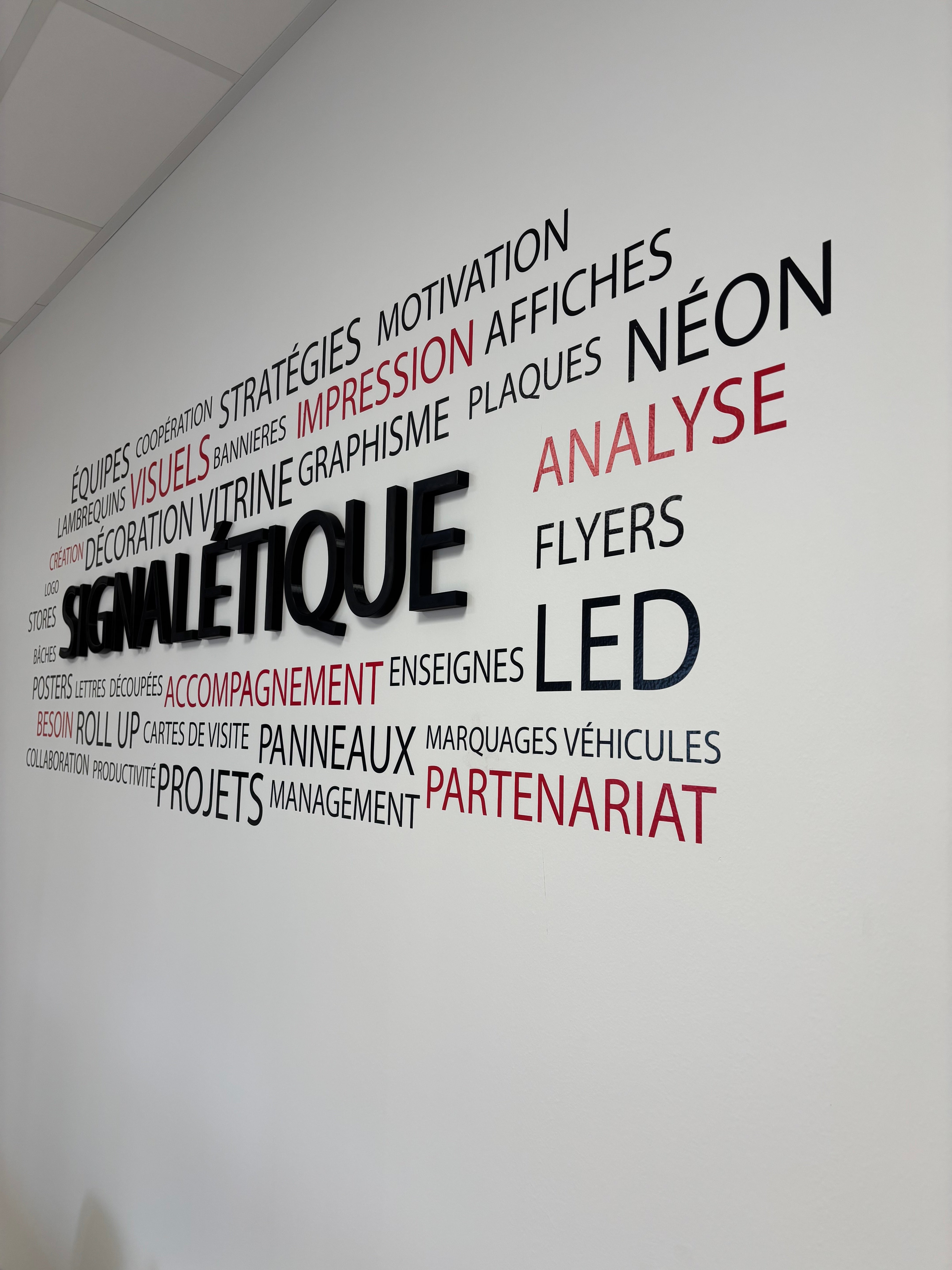 Décoration intérieur d'une salle de réunion