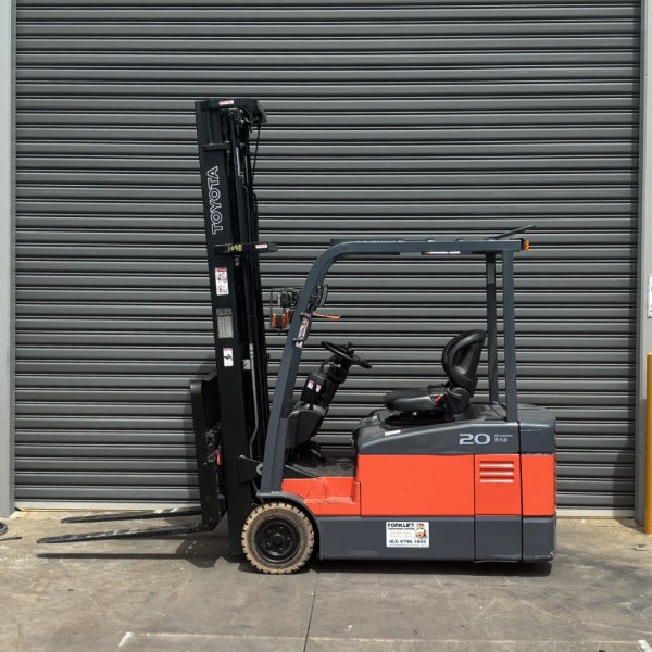 Used Toyota Electric Forklift #1098