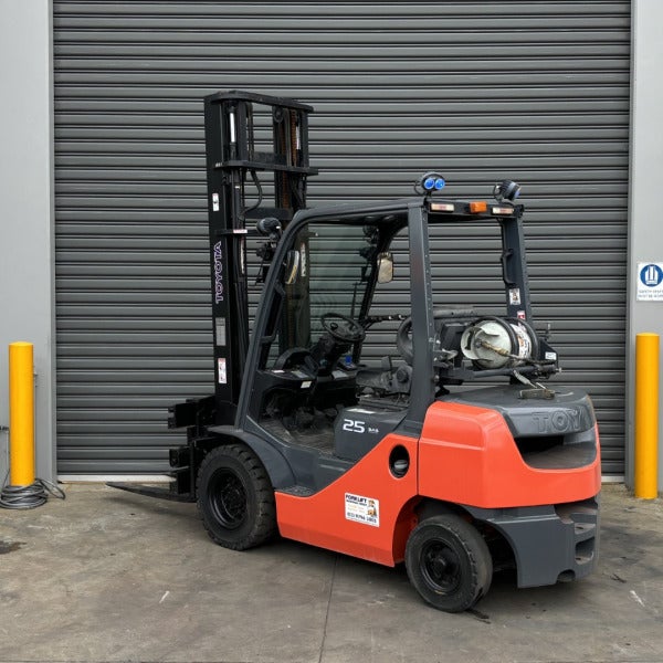 Used Toyota LPG Forklift #1581