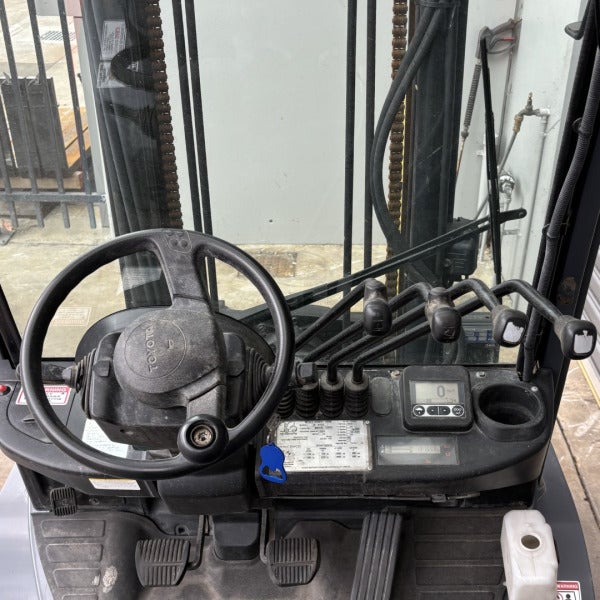 Used Toyota LPG Forklift #1581