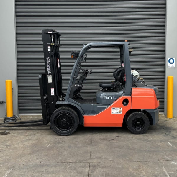 Forklift Clearance Centre - Servicing