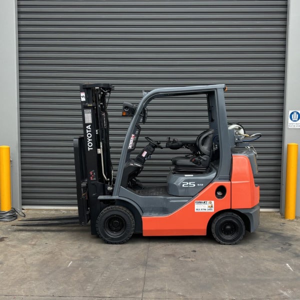 Forklift Clearance Centre - Servicing