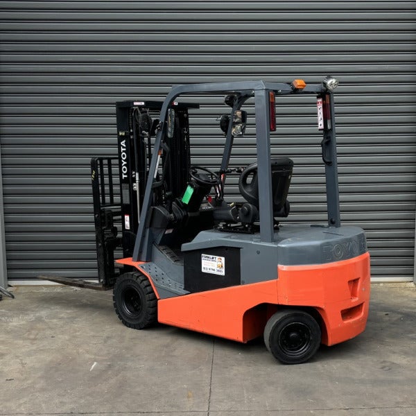 Used Toyota Electric Forklift #1898