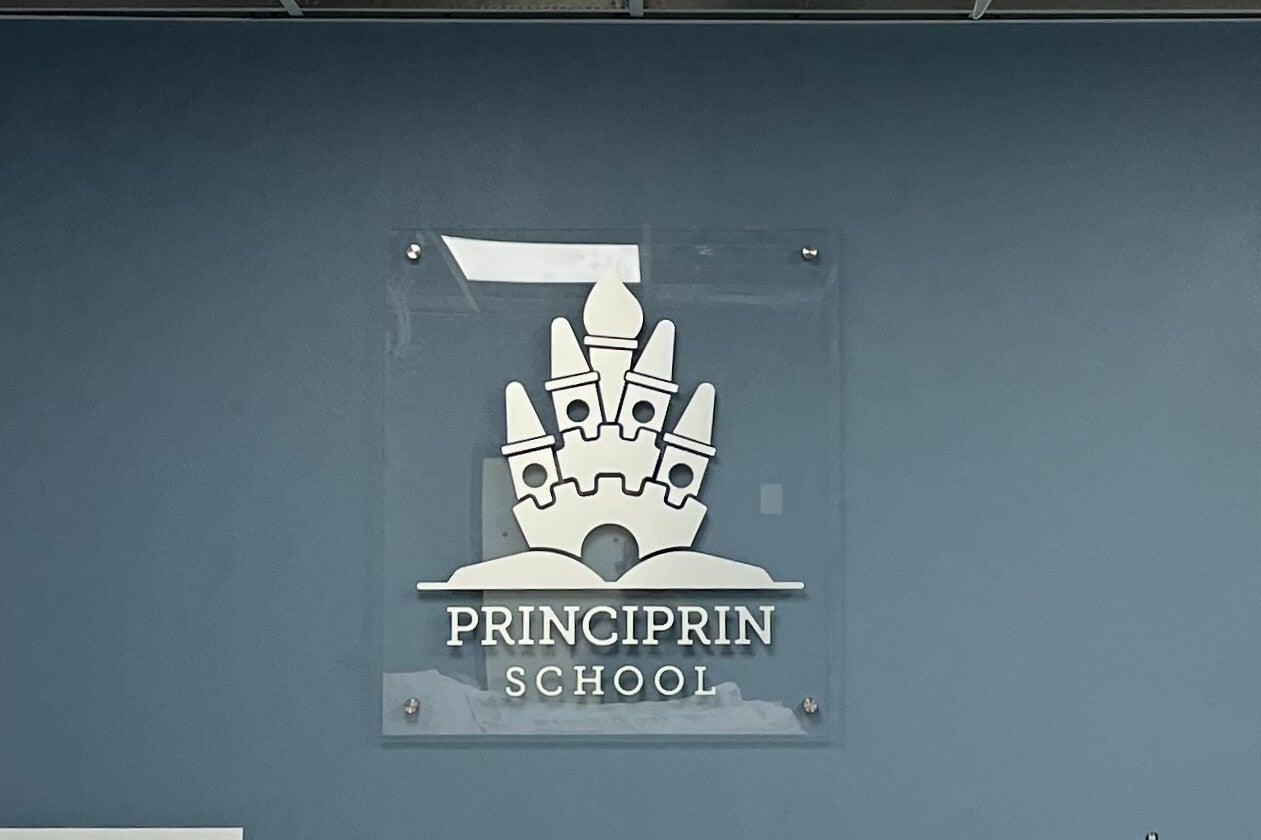 Dimensional Signs to make your Logos POP!