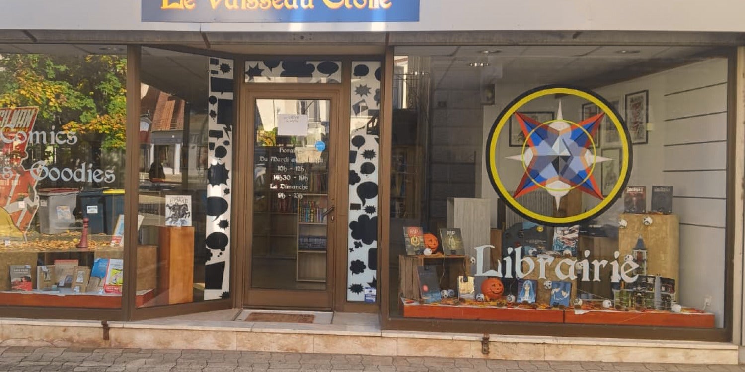 Habillage de Vitrine de Magasin à Angoulême