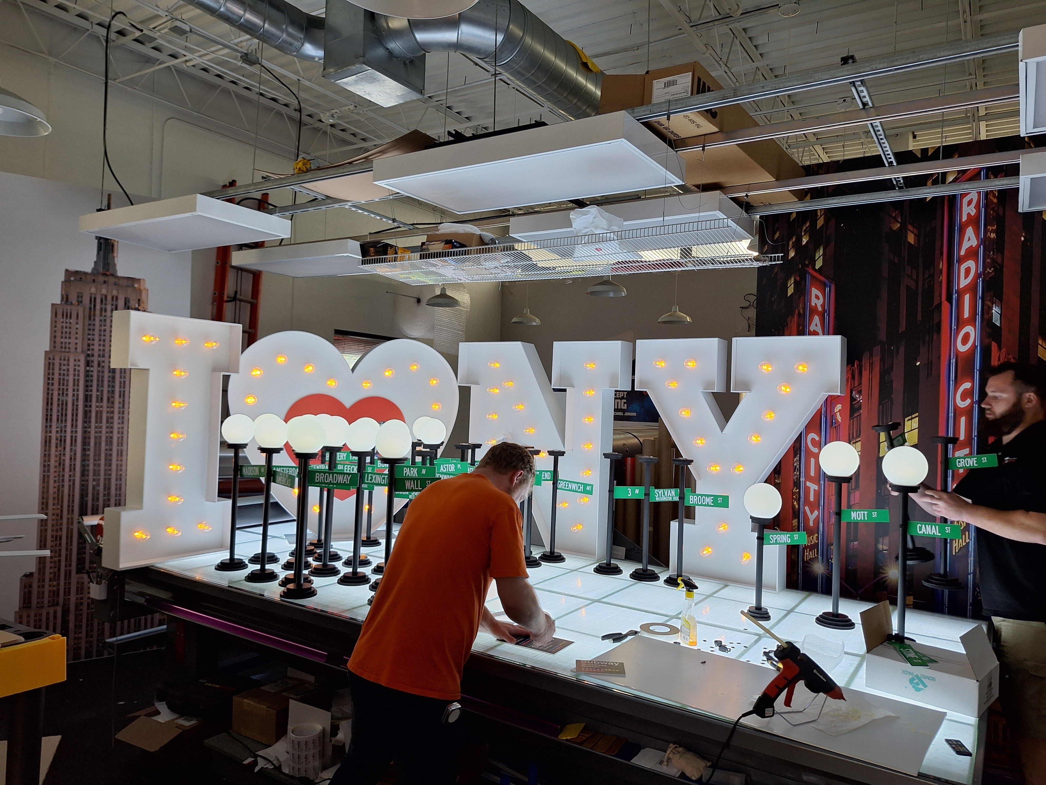 How Much Does Event Signage Cost in Chicago?