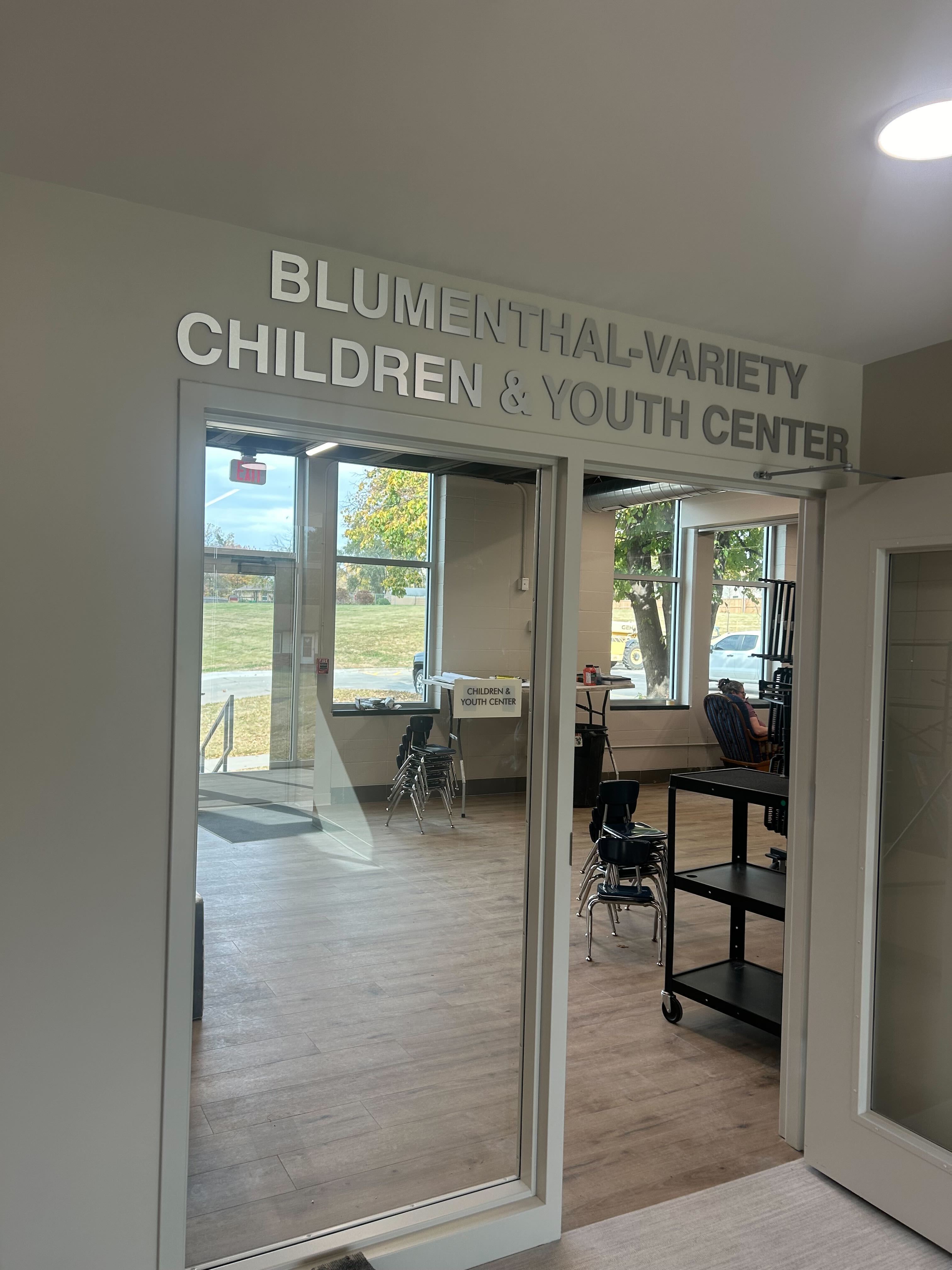 Indoor & Interior Signs & Banners