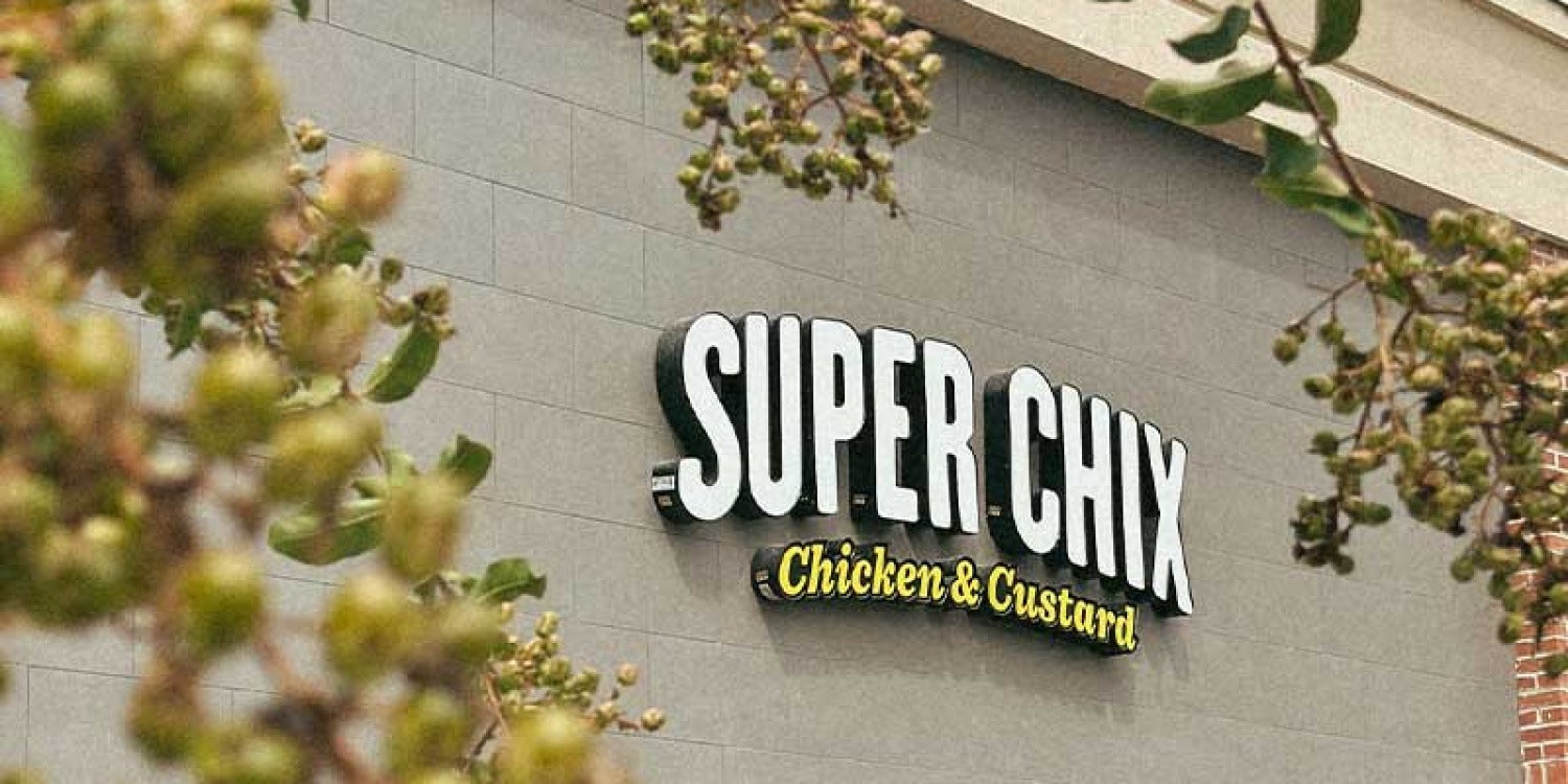 SUPER CHIX® Spreads Its Wings in Seattle: A Delectable Delight Arrives at Tacoma Mall SUPER CHIX® Spreads Its Wings in Seattle: A Delectable Delight Arrives at Tacoma Mall