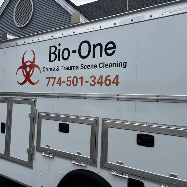 Vehicle Logo & Lettering