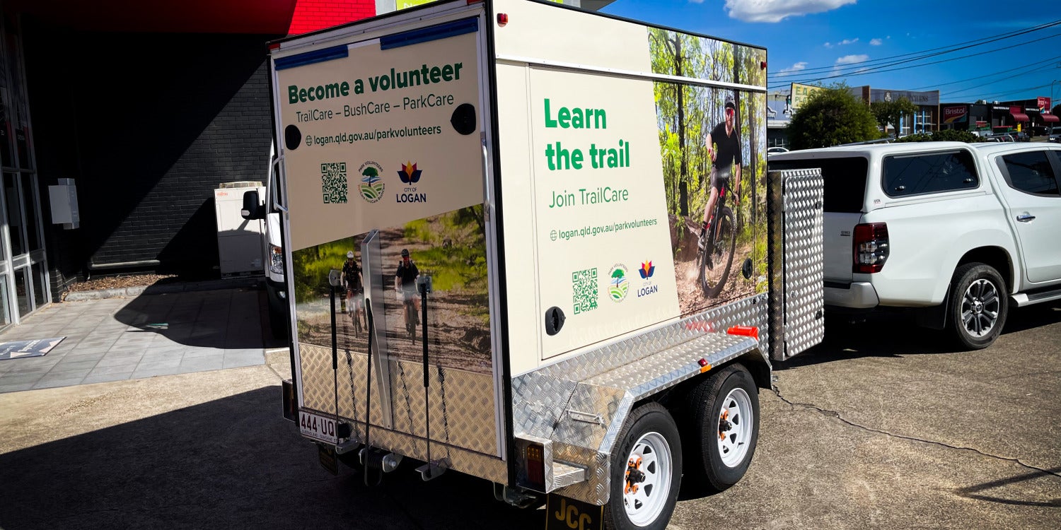 Trailer Signs in Springwood
