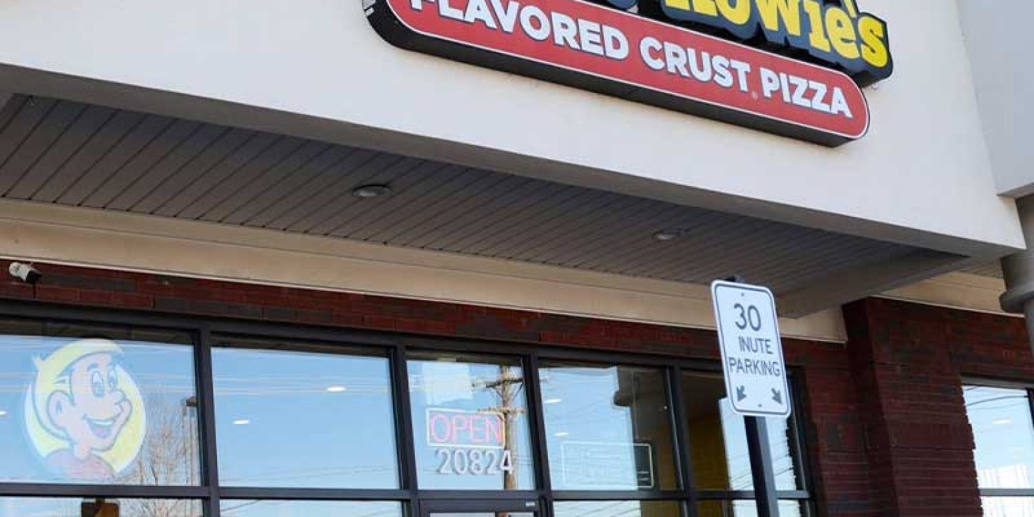 Hungry Howie's Flavored Crust® Pizza Chain Rising as Pizza Industry Booms in 2024