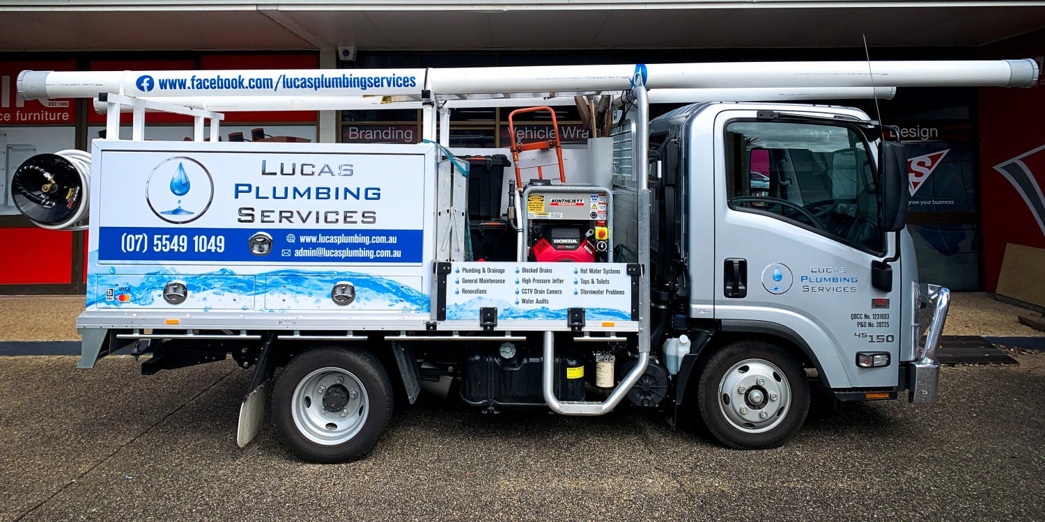 Truck Graphics in Springwood