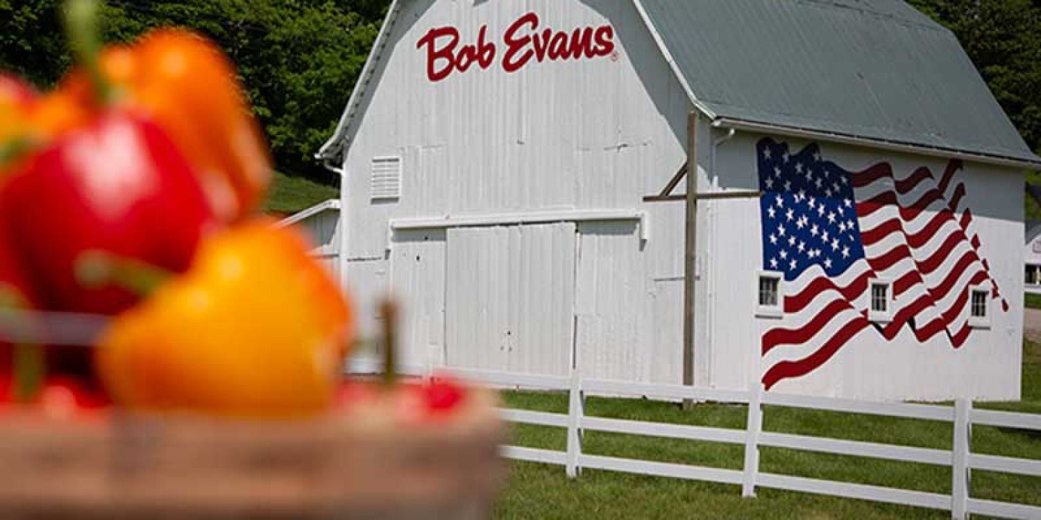Fast-Food Faves Salute Veterans with Grub on the House this Veterans Day Fast-Food Faves Salute Veterans with Grub on the House this Veterans Day