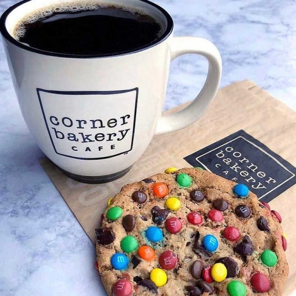 'Tis the Season for Sweet Sips and Festive Flavors at Corner Bakery Cafe 'Tis the Season for Sweet Sips and Festive Flavors at Corner Bakery Cafe