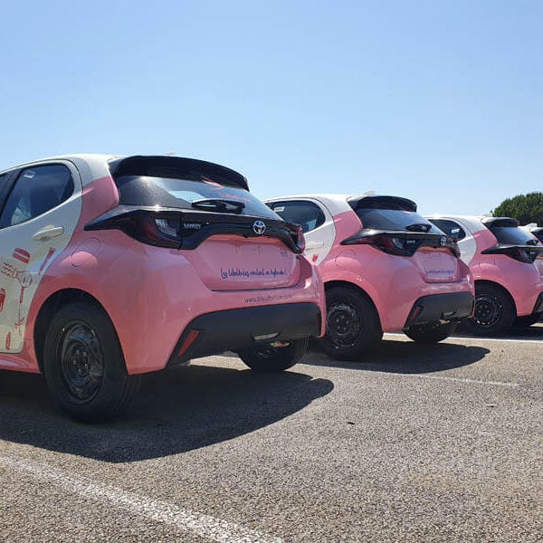 covering-sticker-vehicule-flotte-de-vehicules-professionnels-pose-by-signarama-montpellier
