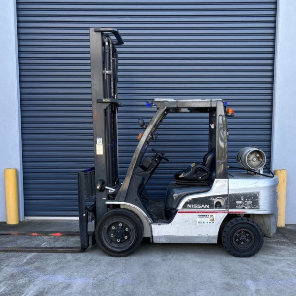 Forklift Clearance Centre - Servicing