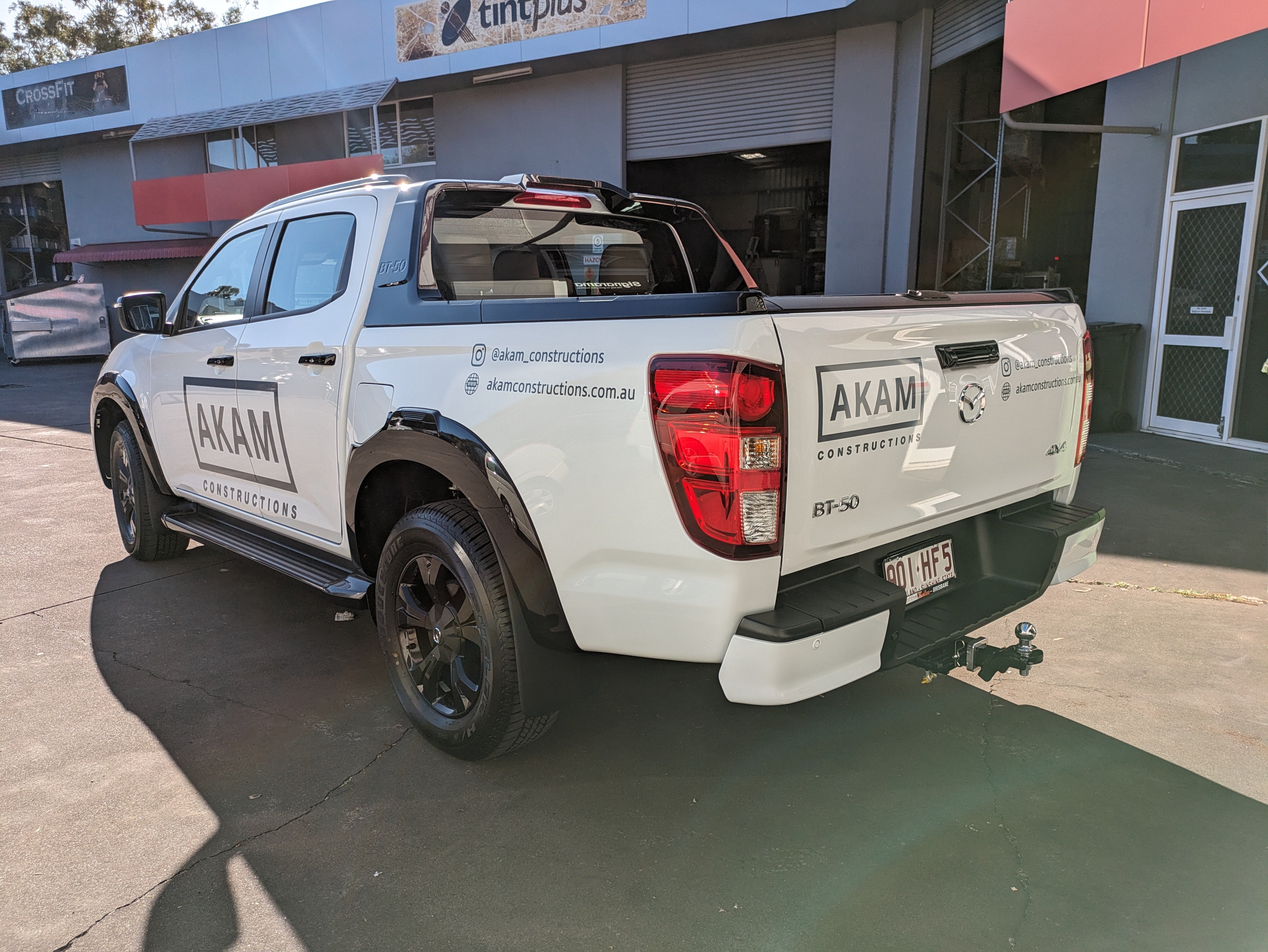 Simple graphics on a sweet looking truck!