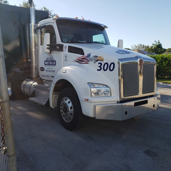 Top 3 Tips for amazing Vehicle Graphics in West Palm Beach, FL