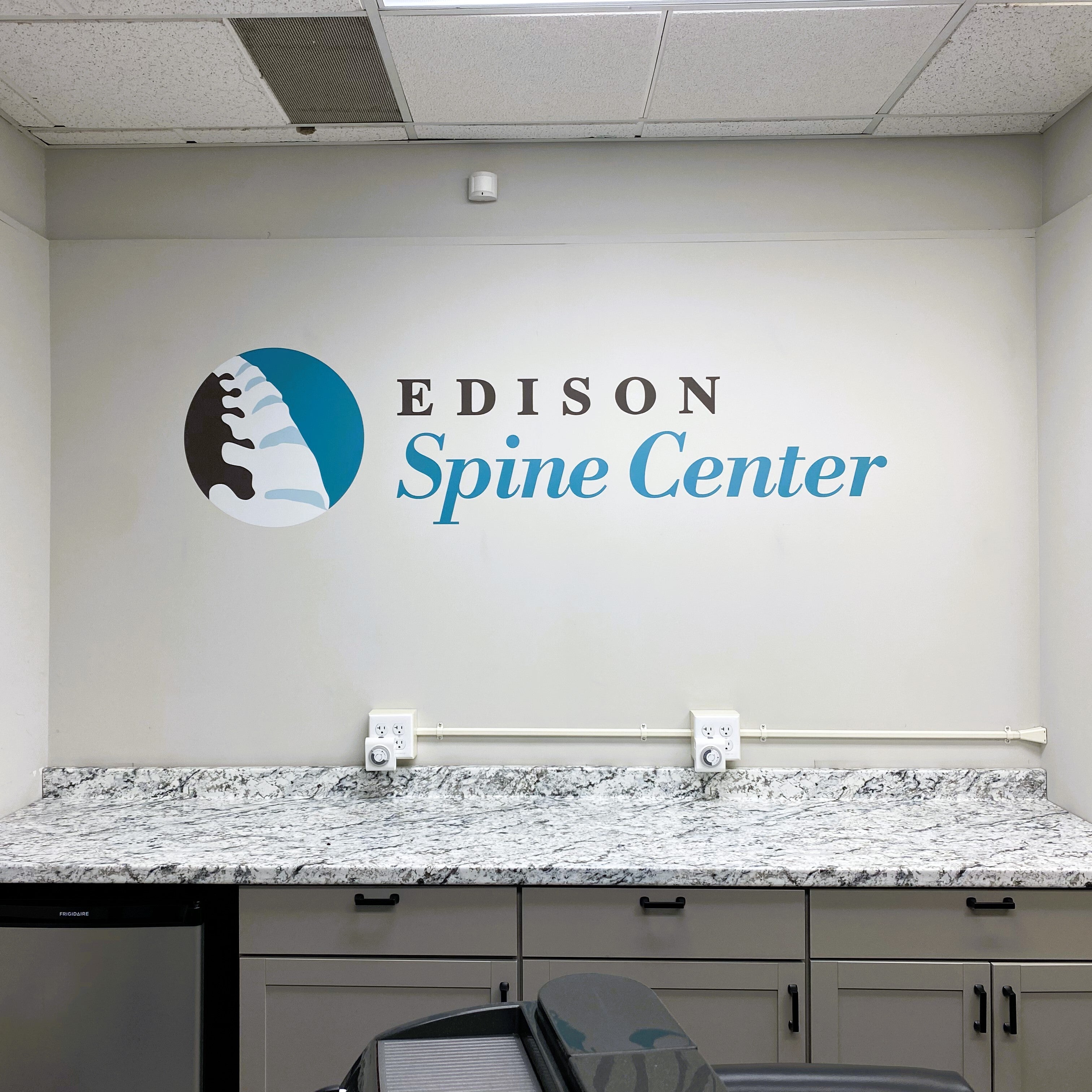 Freshen Up Your Office Walls and Spaces