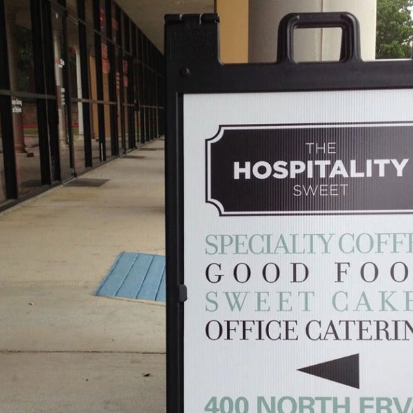 10 Types of Signs Every Restaurant Needs