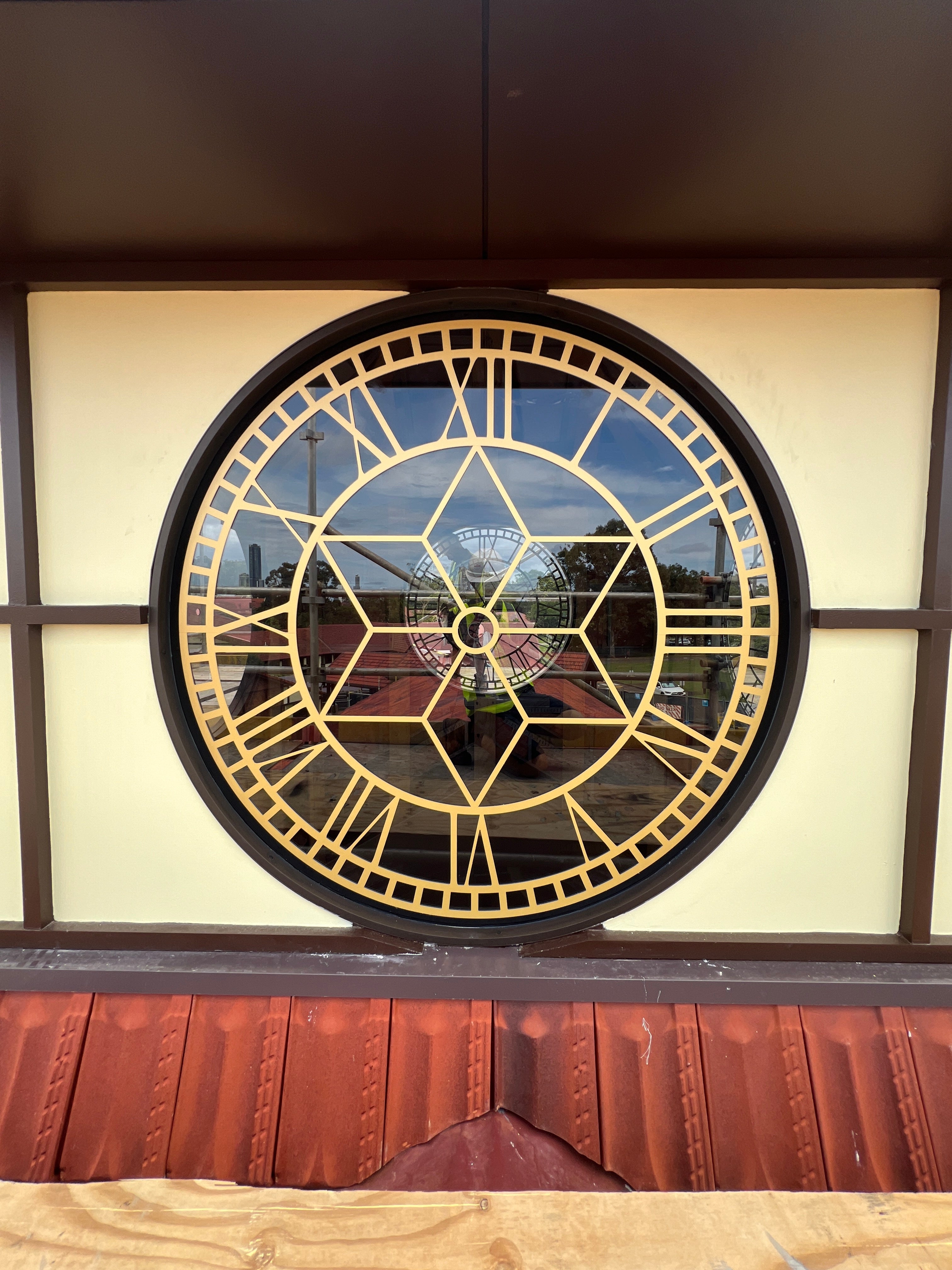 Does anybody have the time?