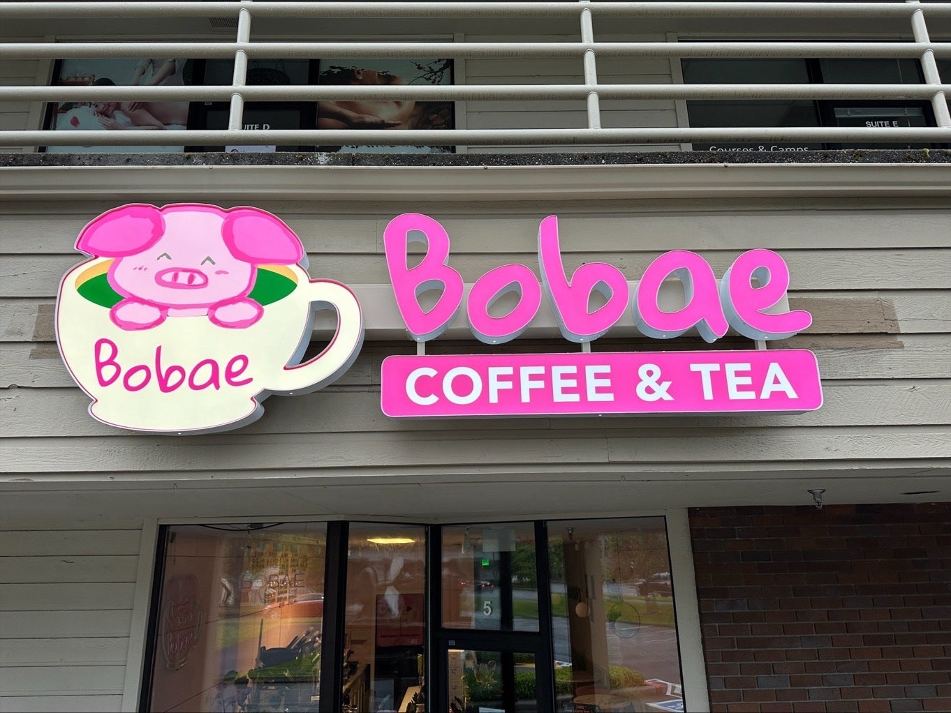 Bobae Coffee and Tea Comes to Issaquah - Storefront Sign, Issaquah, WA