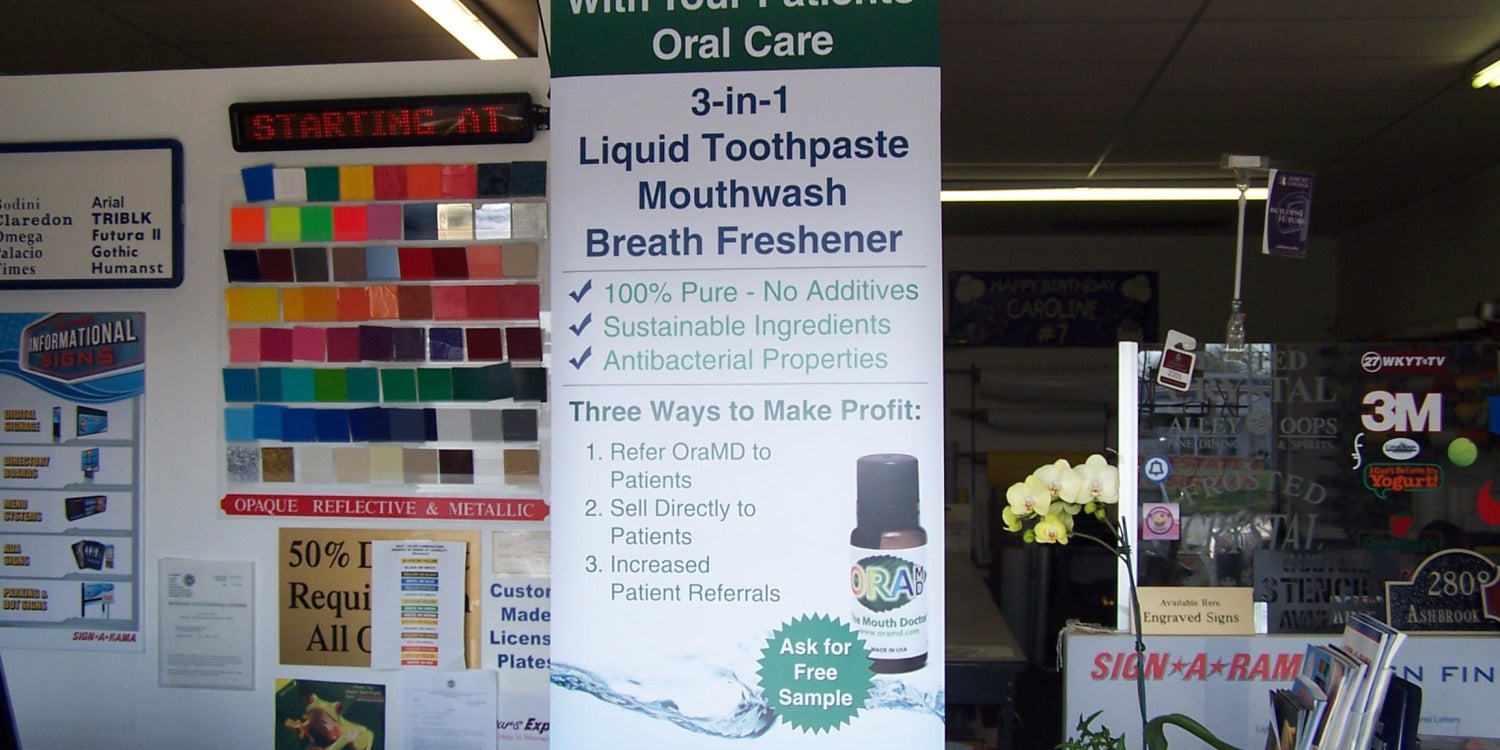 Retractable Banner Stands