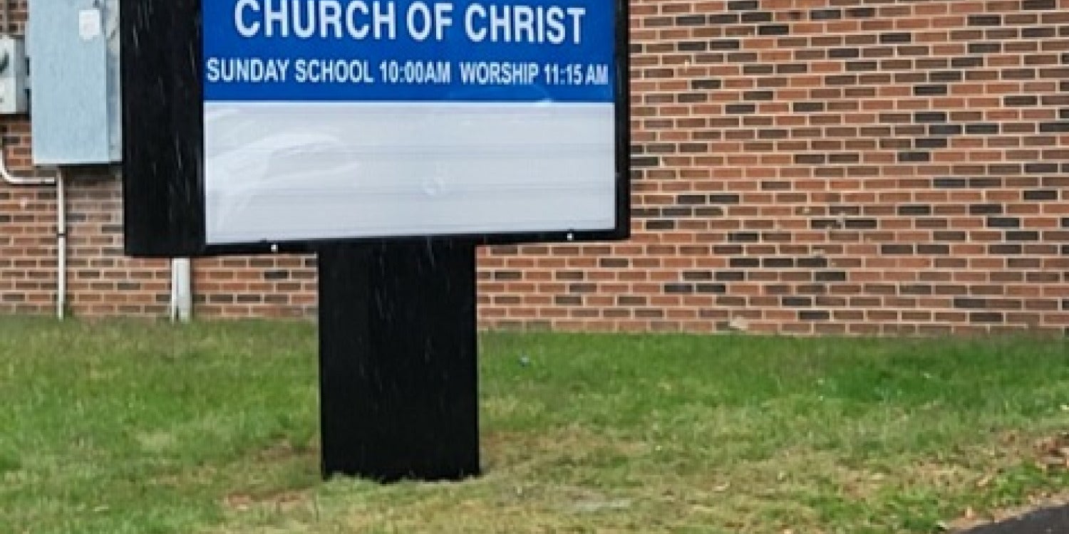 Pylon Signs