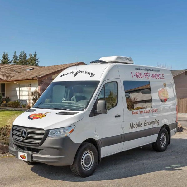 Meet Ken and Amy Moll: Revolutionizing Pet Grooming with Aussie Pet Mobile