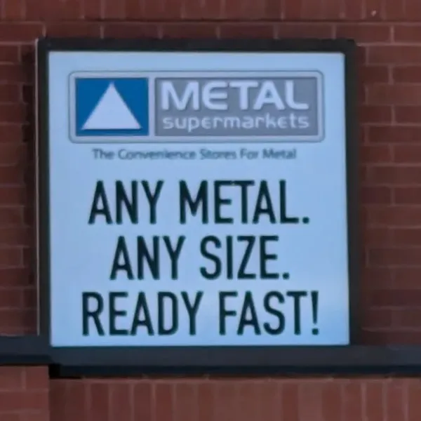 Lightbox - Metal Supermarket