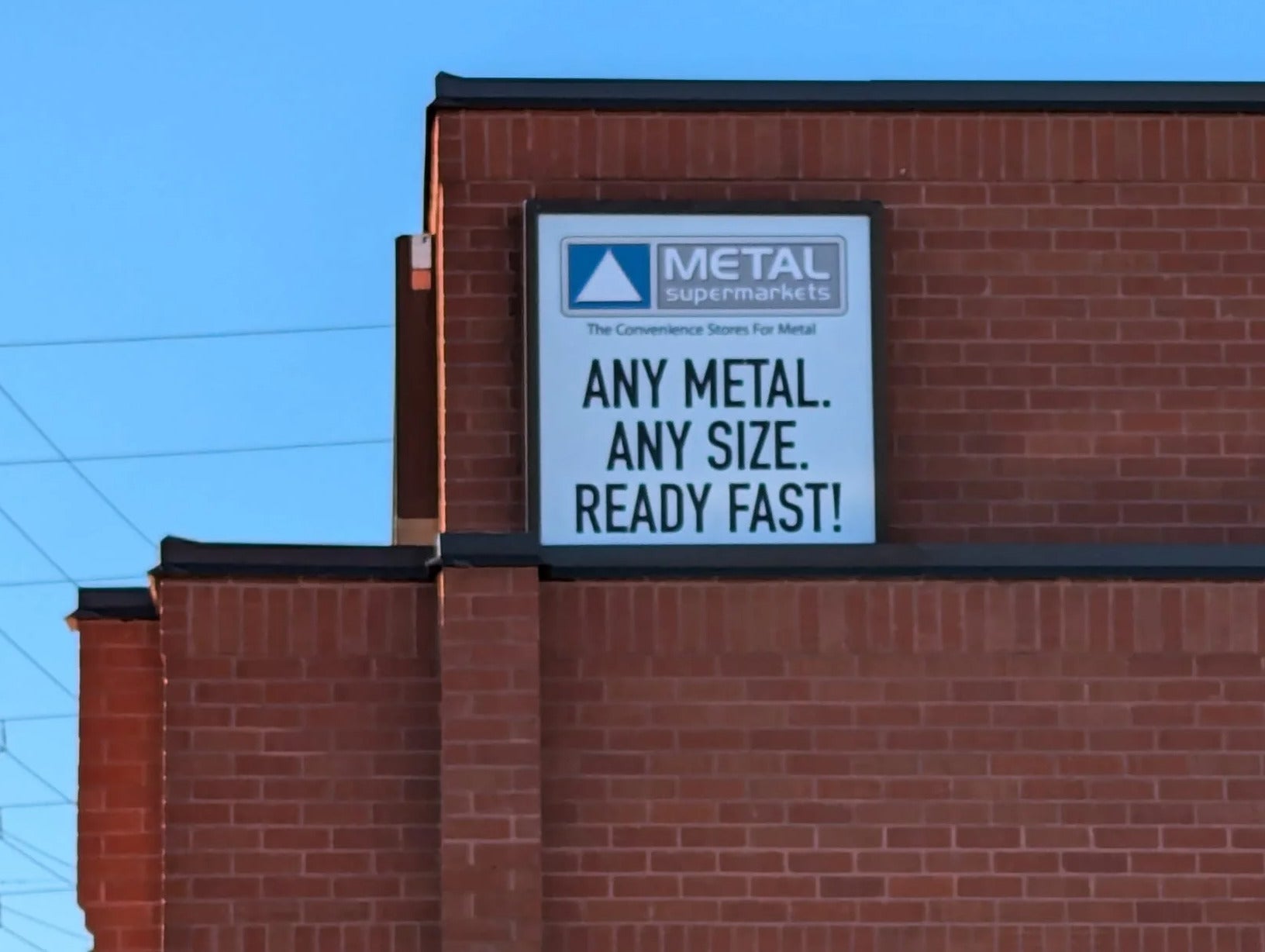Importance of Keeping Your Sign Shining!
