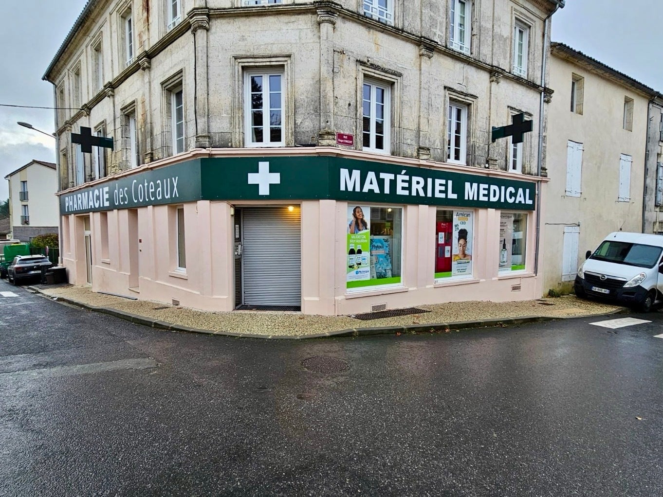 enseigne pour pharmacie