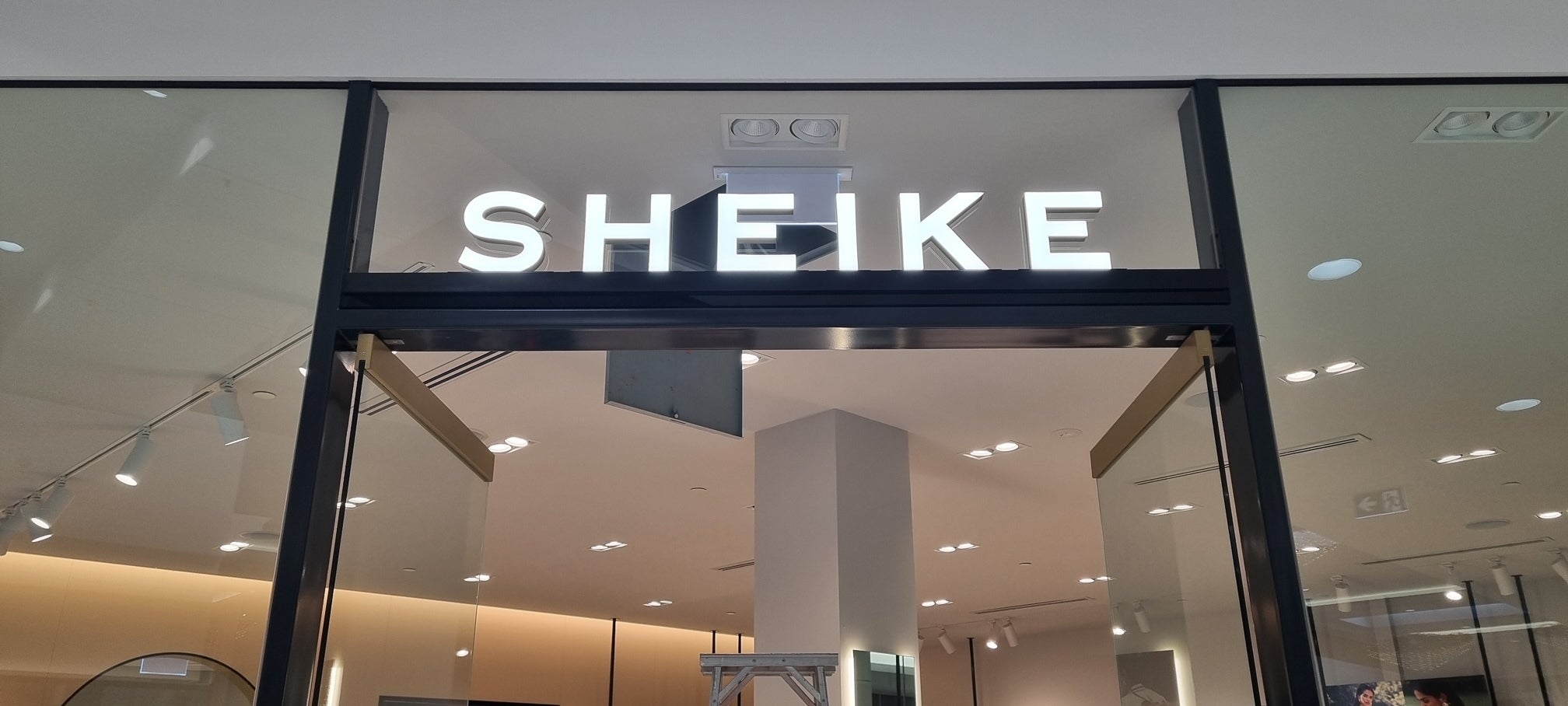 Sheike Whitfords Westfield
