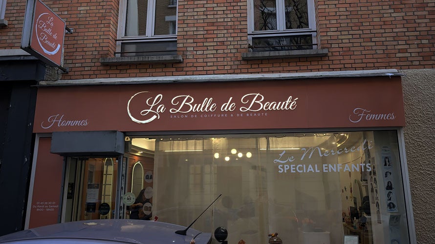 HABILLAGE DE FACADE ENSEIGNE CAISSON LUMINEUX