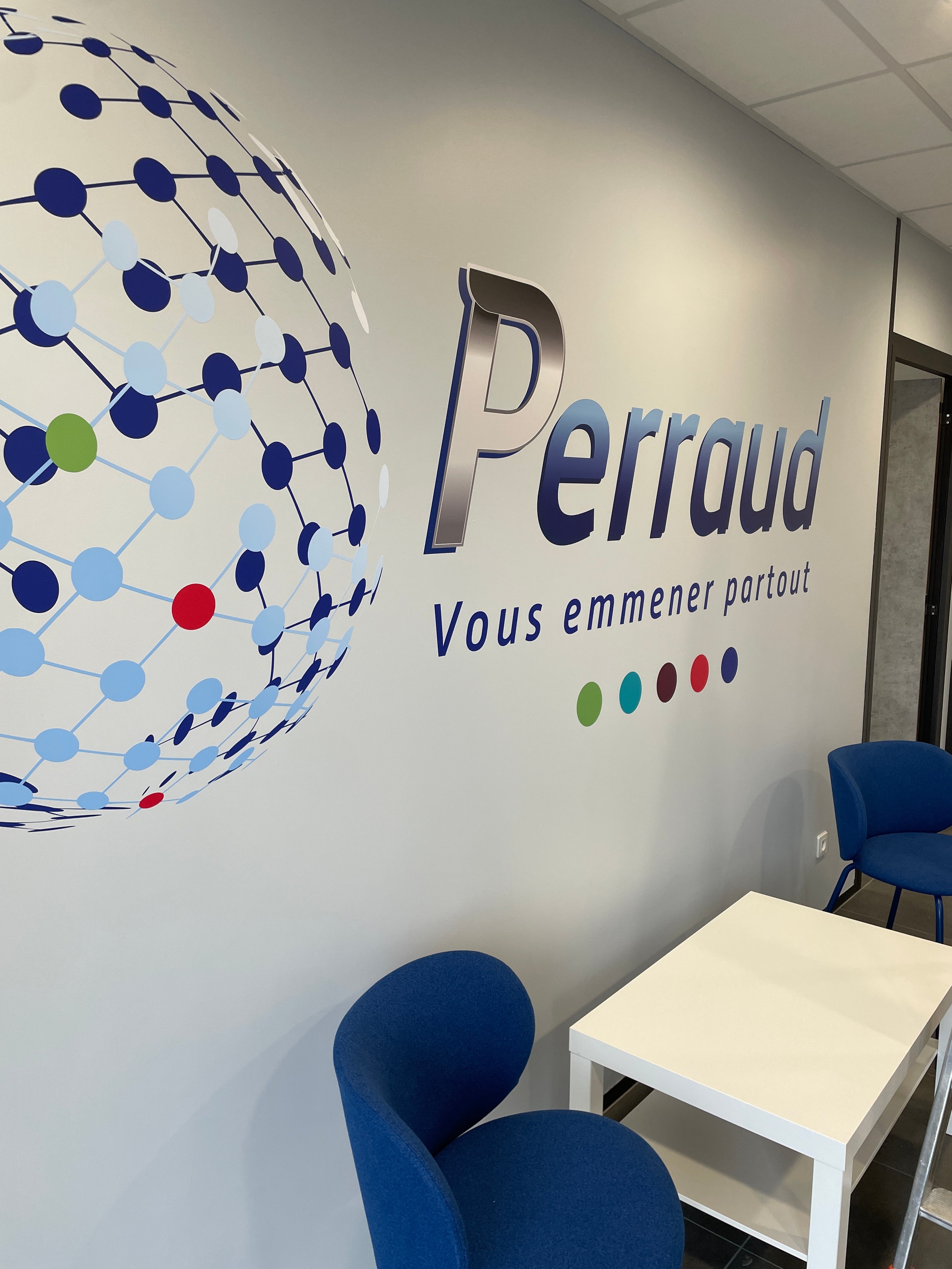ENSEIGNE VITROPHANIE ET STICKER MURAL